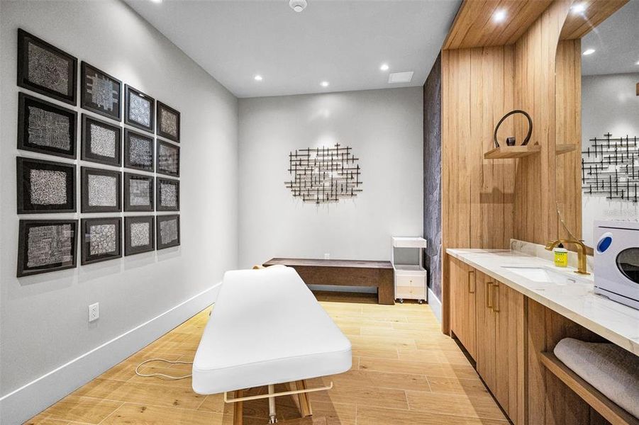 Furnished interior view inside a new home in , St. Petersburg (Image 16).