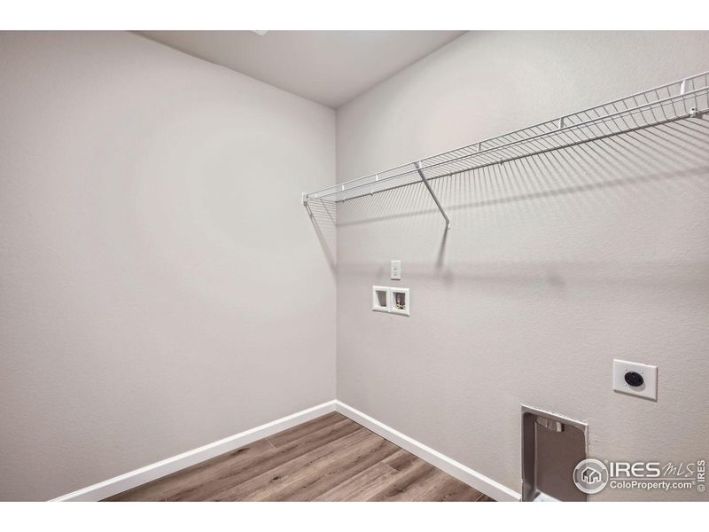 Spacious, unfurnished interior of a new home in Johnstown Village, Johnstown (Image 20).