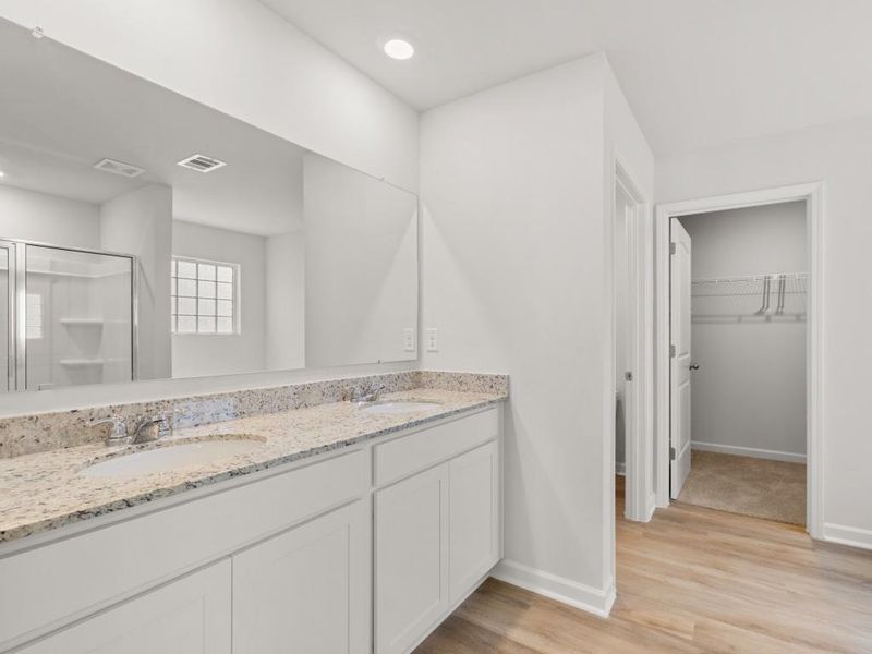 Furnished interior view inside a new home in Rolling Meadows, Jasper (Image 12).