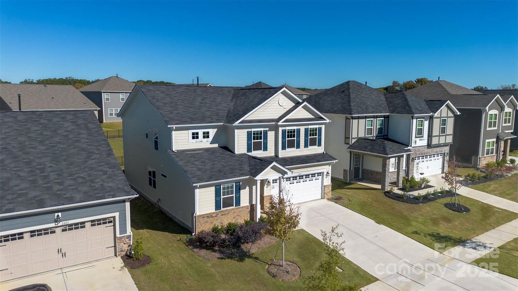 Image 25 of a home in Waxhaw Landing. Image 25 of a home in Waxhaw Landing.