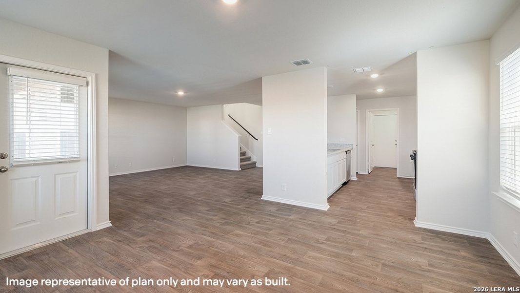 Spacious, unfurnished interior of a new home in Solana Ridge, San Antonio (Image 19). Spacious, unfurnished interior of a new home in Solana Ridge, San Antonio (Image 19).