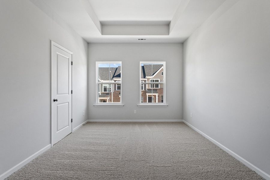 Spacious, unfurnished interior of a new home in Renaissance at White Oak, Garner (Image 11).