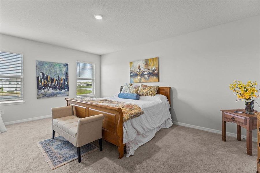 Furnished interior view inside a new home in Evergreen, Bradenton (Image 29).