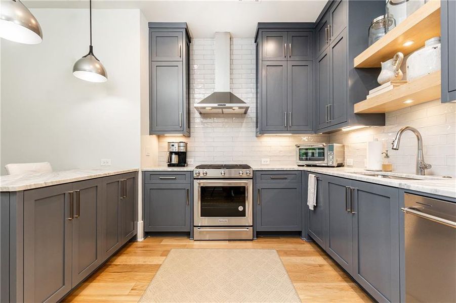 Furnished interior view inside a new home in , Marietta (Image 31).