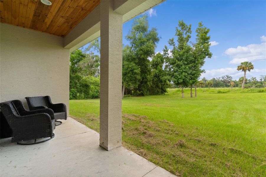 Exterior details and patio area of a home in , Ocala (Image 23).