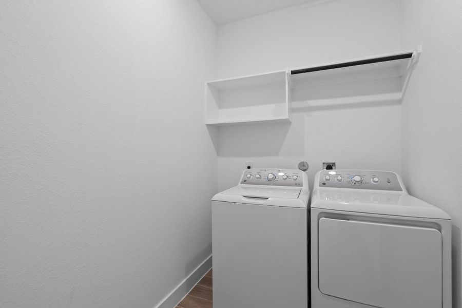 Furnished interior view inside a new home in Meridiana, Iowa Colony (Image 10). Furnished interior view inside a new home in Meridiana, Iowa Colony (Image 10).