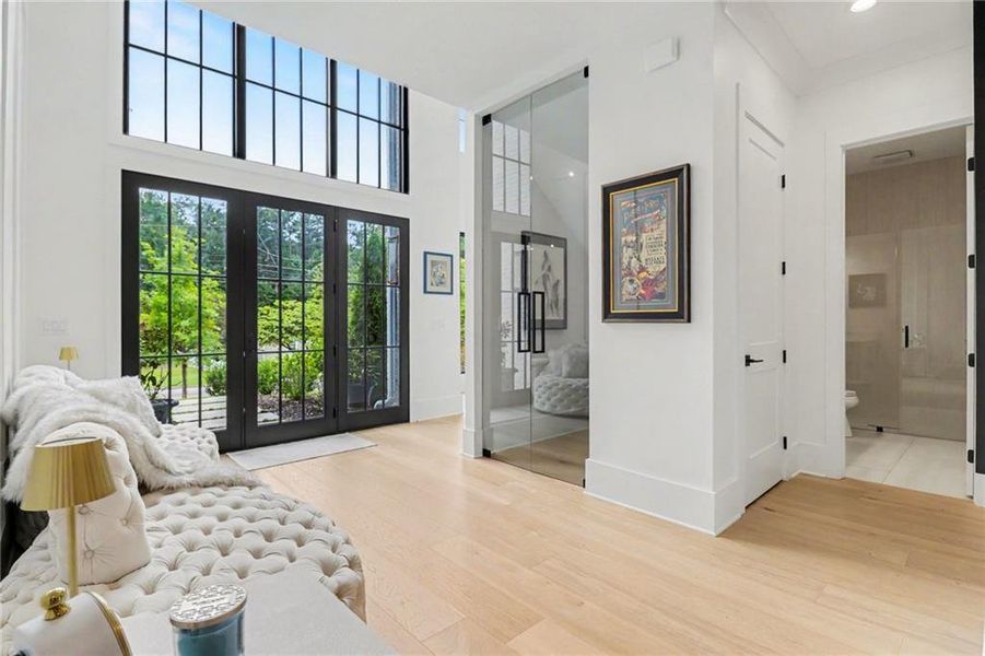 Furnished interior view inside a new home in , Alpharetta (Image 10).