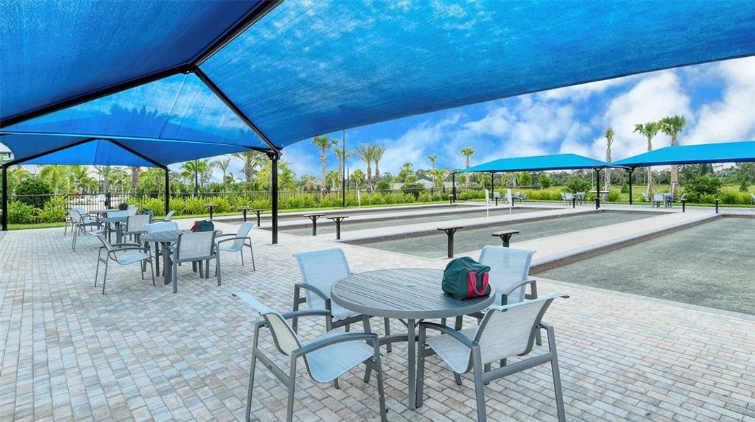 Community amenities in , Nokomis (Image 66).