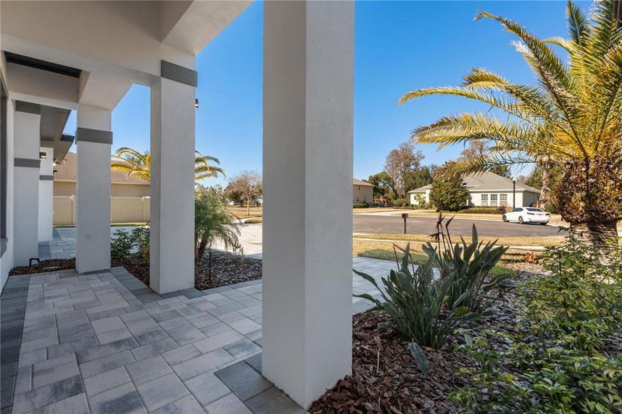 Exterior details and patio area of a home in , Land O' Lakes (Image 26).