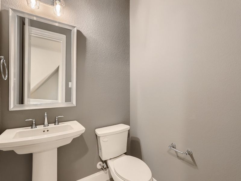 Plan 1405 Powder Room Representative Photo