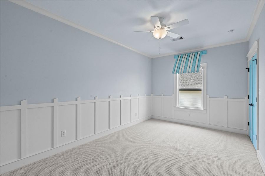 Spacious, unfurnished interior of a new home in , Bayou Vista (Image 20).