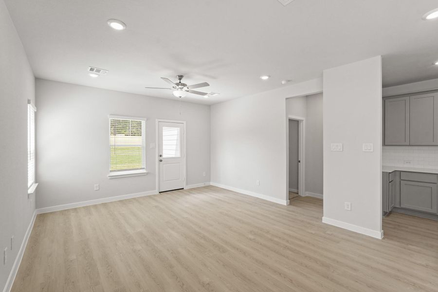 Spacious, unfurnished interior of a new home in Maple Woods, Hockley (Image 16).