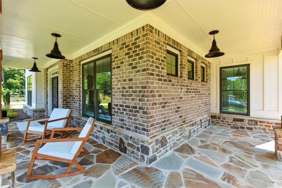 Image 60 of a home in Ford Landing.