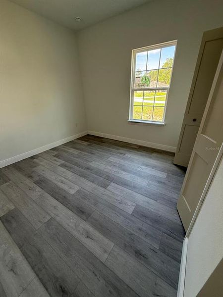 Spacious, unfurnished interior of a new home in , Ocala (Image 31).