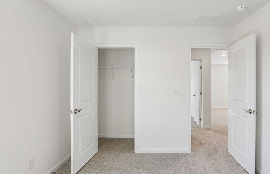 Spacious, unfurnished interior of a new home in Independence at Carter's Station, Columbia (Image 36).