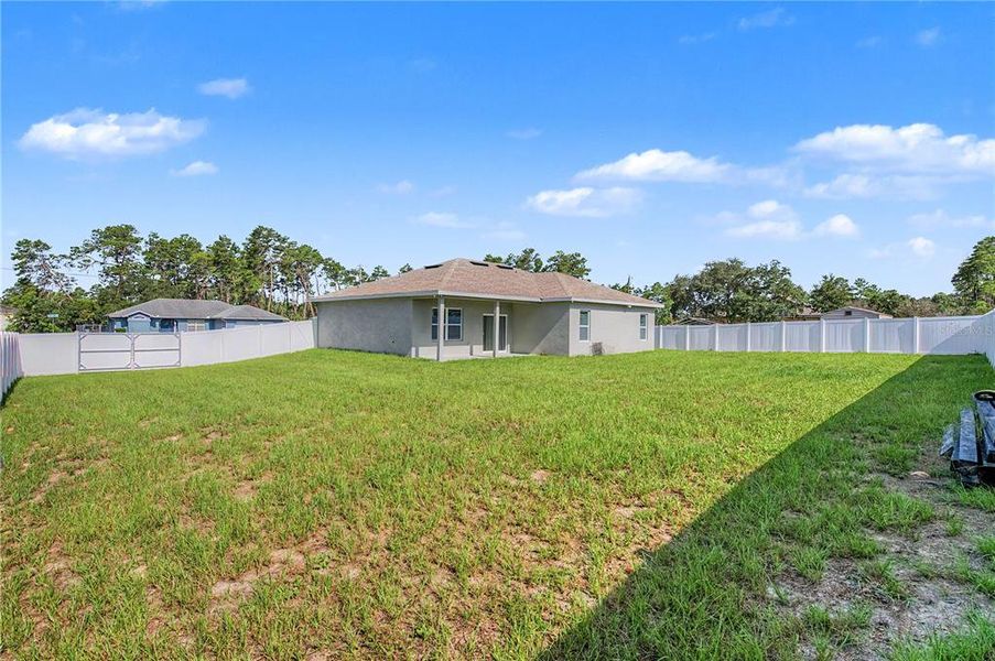 Exterior details and patio area of a home in , Ocala (Image 3). Exterior details and patio area of a home in , Ocala (Image 3).