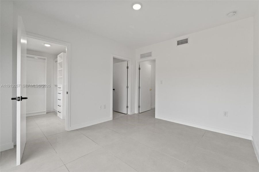 Spacious, unfurnished interior of a new home in On Grandville, Homestead (Image 24). Spacious, unfurnished interior of a new home in On Grandville, Homestead (Image 24).