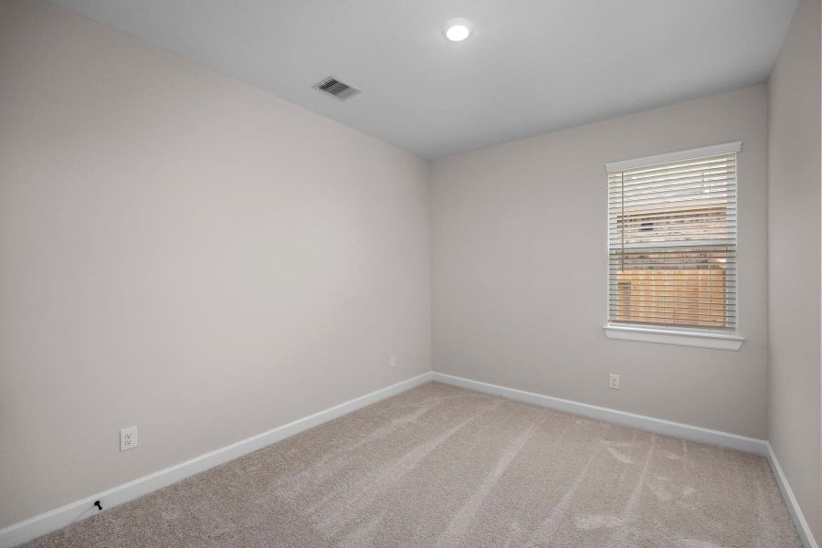 Spacious, unfurnished interior of a new home in Lago Mar, Texas City (Image 7). Spacious, unfurnished interior of a new home in Lago Mar, Texas City (Image 7).