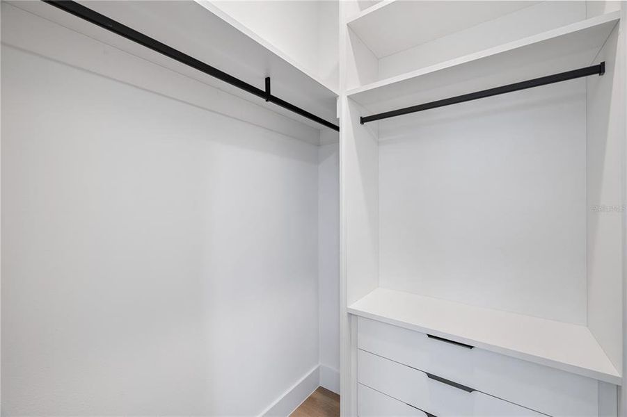 Spacious, unfurnished interior of a new home in , Montverde (Image 68).