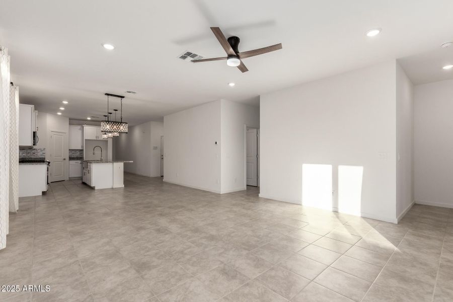 08 - Albeniz 8937 08 - Albeniz 8937