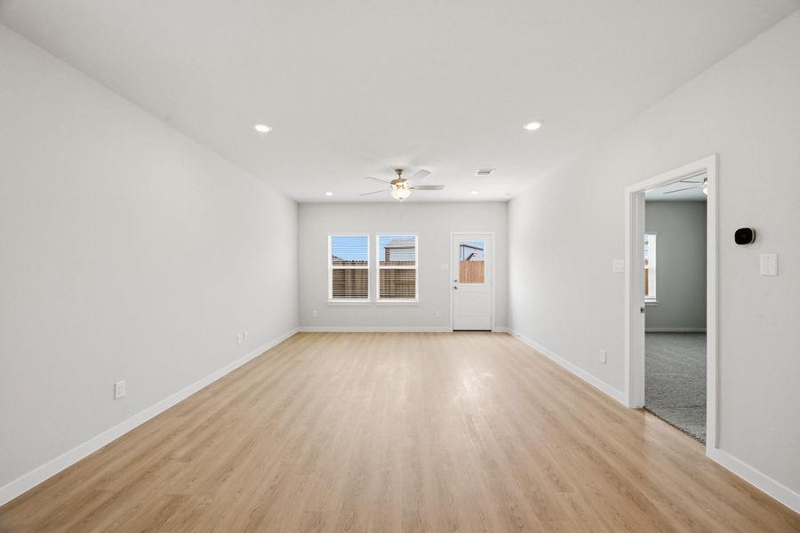 Spacious, unfurnished interior of a new home in Maple Woods, Hockley (Image 14).