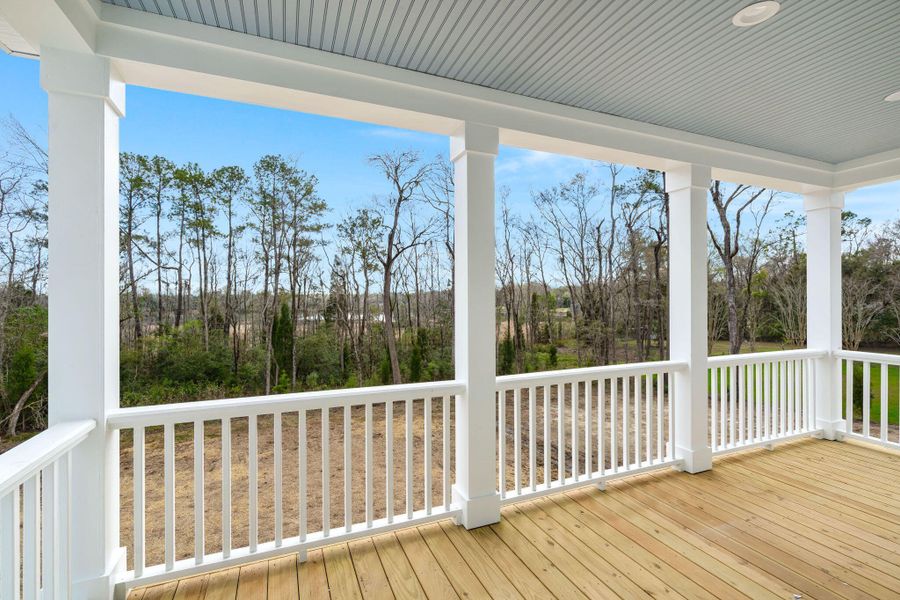Exterior details and patio area of a home in , Moncks Corner (Image 3).