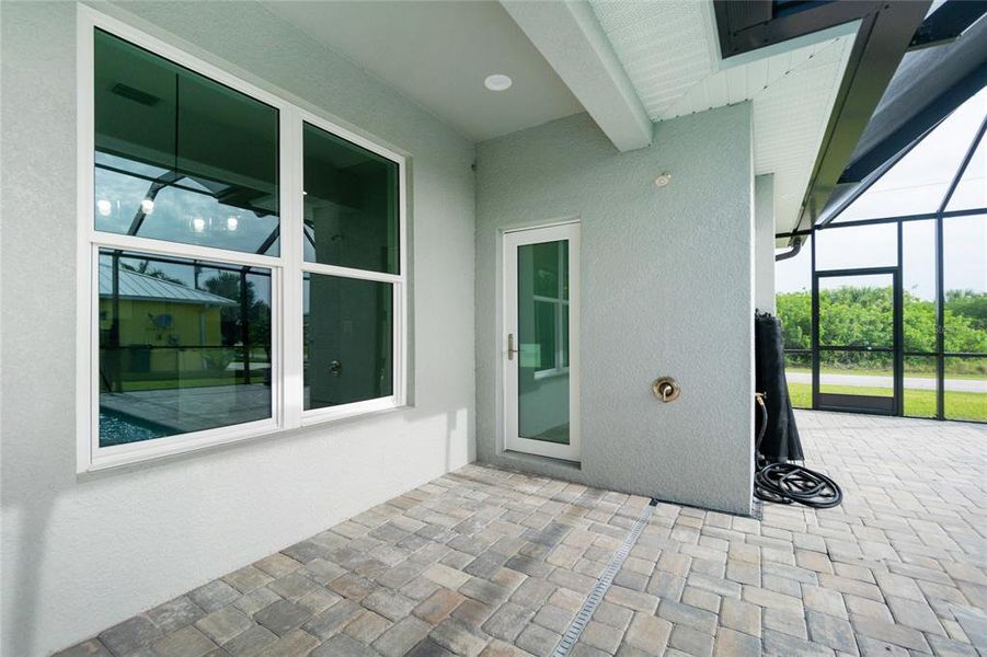 Exterior details and patio area of a home in , Port Charlotte (Image 27).