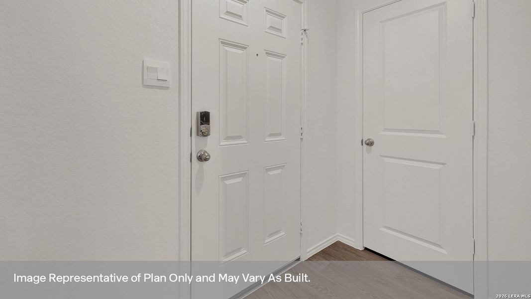 Spacious, unfurnished interior of a new home in Lantana, Lockhart (Image 22).