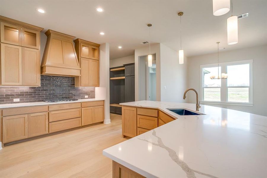 Furnished interior view inside a new home in Waterfall Ranch Estates, Waxahachie (Image 15).