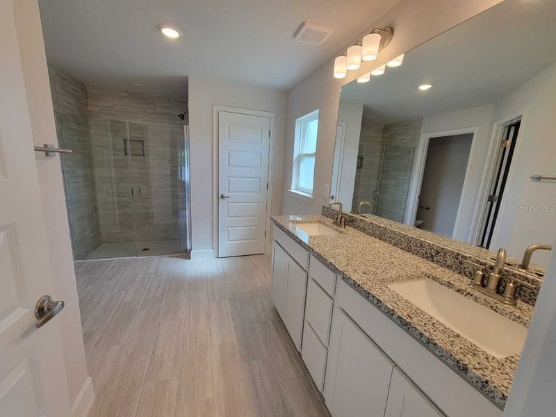 Furnished interior view inside a new home in Marion Oaks, Ocala (Image 5).