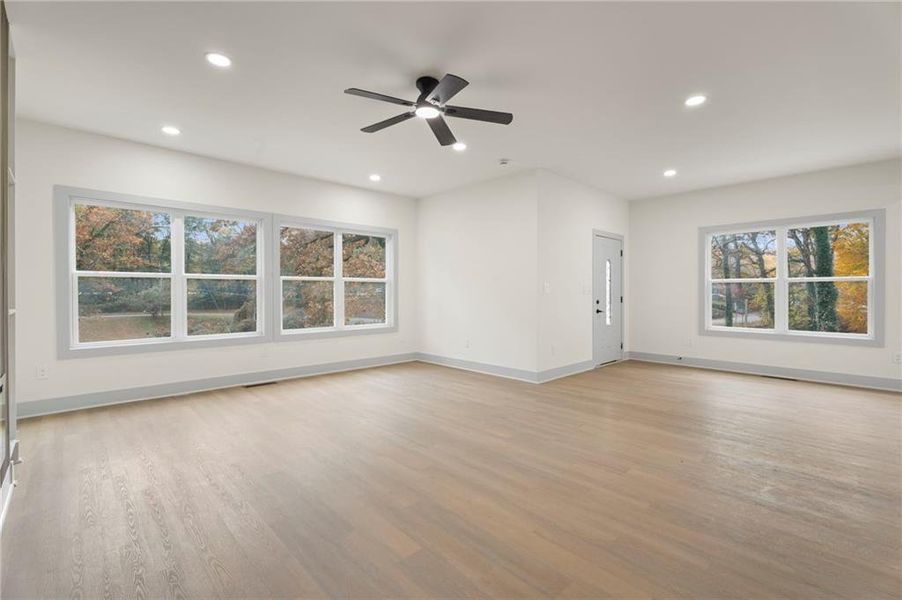 Spacious, unfurnished interior of a new home in , Atlanta (Image 17).