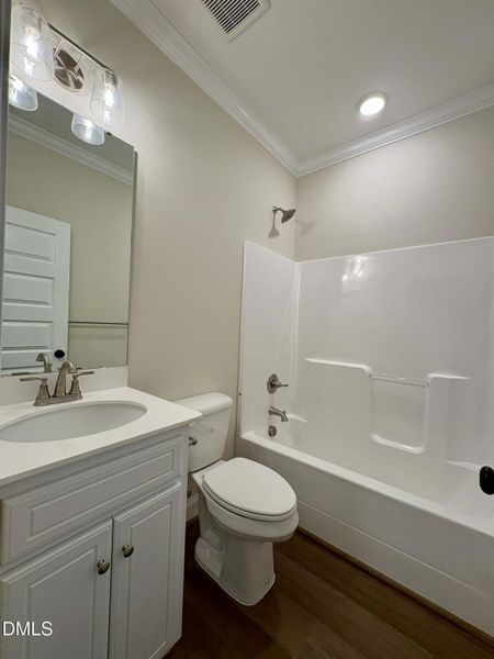 f04820e9-ab63-455a-8084-d63afda9f70e