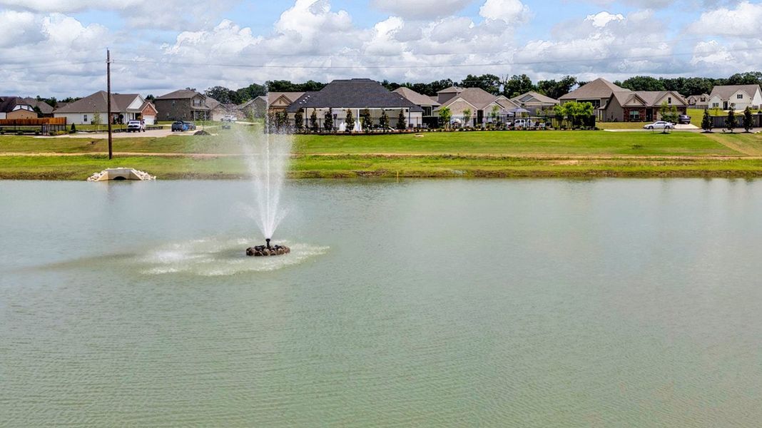 Community amenities associated with the Covington by D.R. Horton in Riverwood Gardens, Oakland (Image 23).