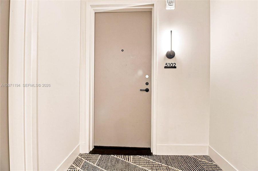 Spacious, unfurnished interior of a new home in , Miami (Image 23).