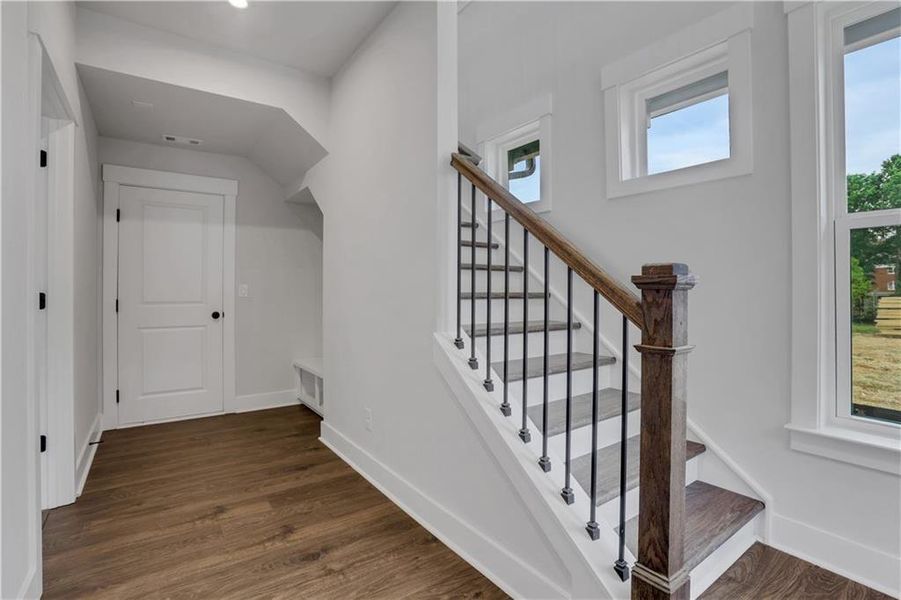 Spacious, unfurnished interior of a new home in The Groves at Myrtle, Roswell (Image 31).