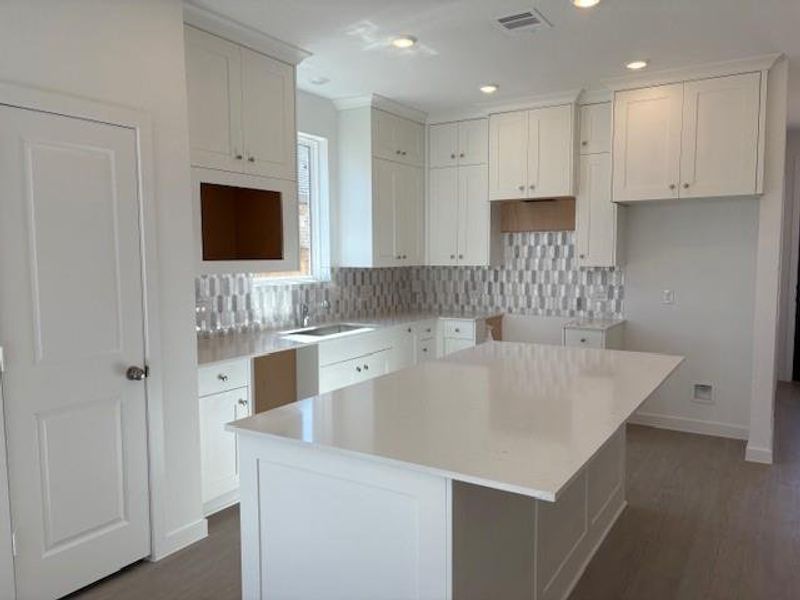 These are representative photos of the floorplan These are representative photos of the floorplan