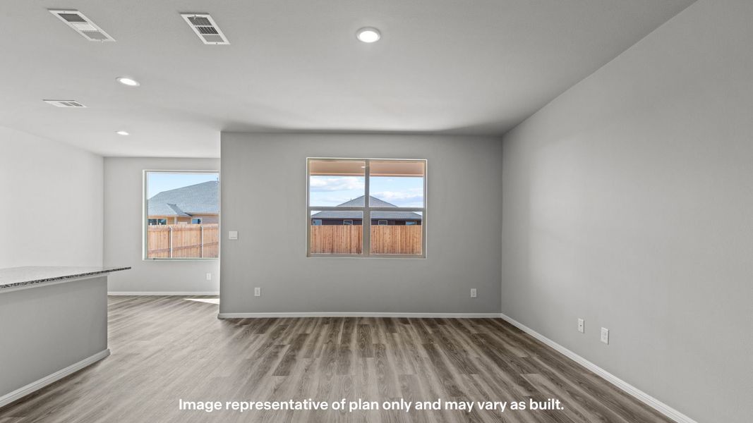 Spacious, unfurnished interior of a new home in Mustang Ridge, Andrews (Image 12).