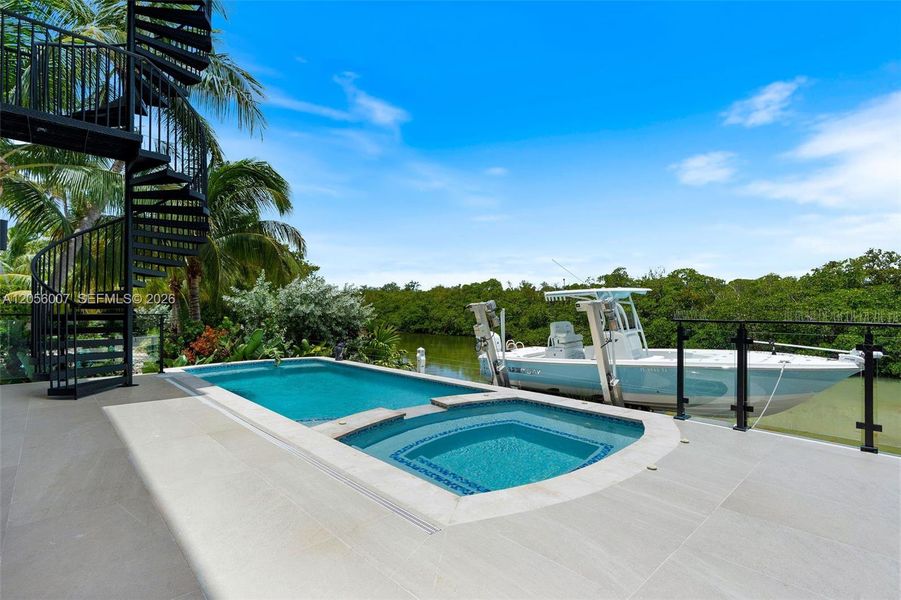 Community amenities in , Islamorada, Village of Islands (Image 23). Community amenities in , Islamorada, Village of Islands (Image 23).