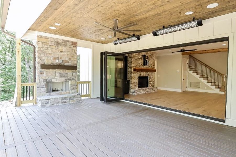 Exterior details and patio area of a home in Hidden River, Signal Mountain (Image 38). Exterior details and patio area of a home in Hidden River, Signal Mountain (Image 38).