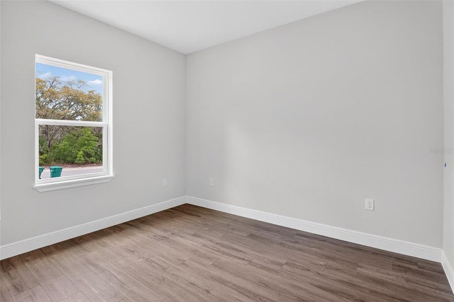 Spacious, unfurnished interior of a new home in , Citrus Springs (Image 15).