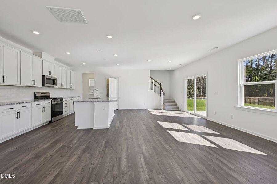 61-web-or-mls-513 Soar Ln - 012