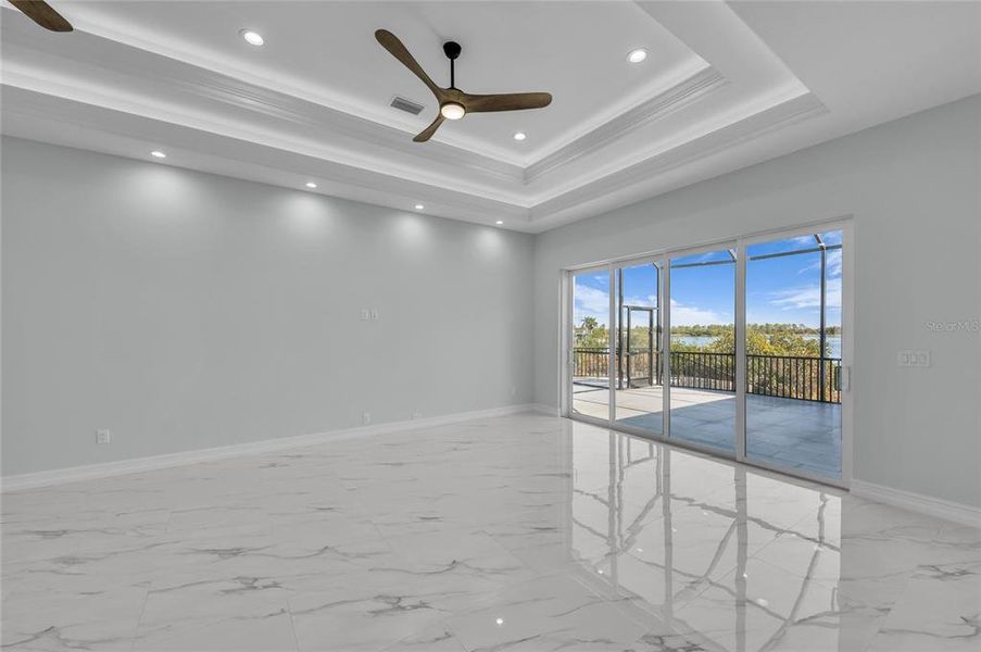 Spacious, unfurnished interior of a new home in , Punta Gorda (Image 46).