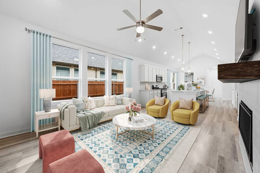 Family Room/Kitchen Family Room/Kitchen