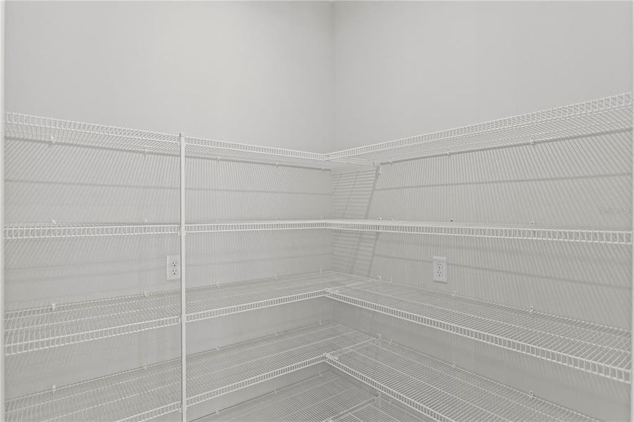 Spacious, unfurnished interior of a new home in Cresswind at Hammock Oaks, Lady Lake (Image 15). Spacious, unfurnished interior of a new home in Cresswind at Hammock Oaks, Lady Lake (Image 15).