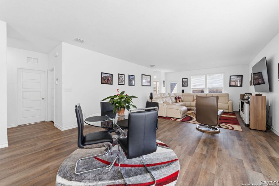 Furnished interior view inside a new home in Corley Farms, Boerne (Image 20).
