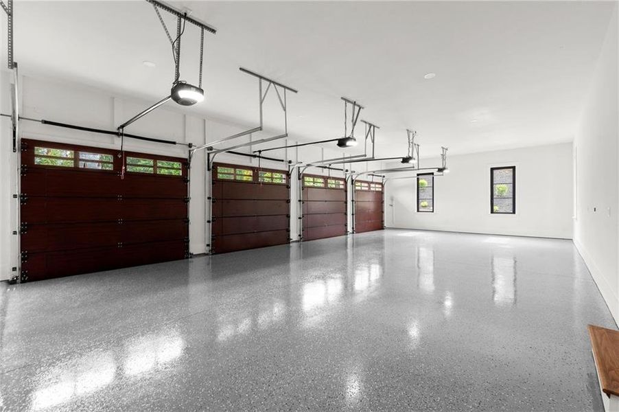 Spacious, unfurnished interior of a new home in , Alpharetta (Image 82).
