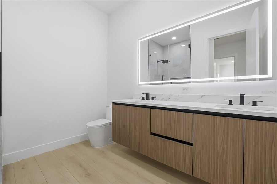 Image 79 of a home in .