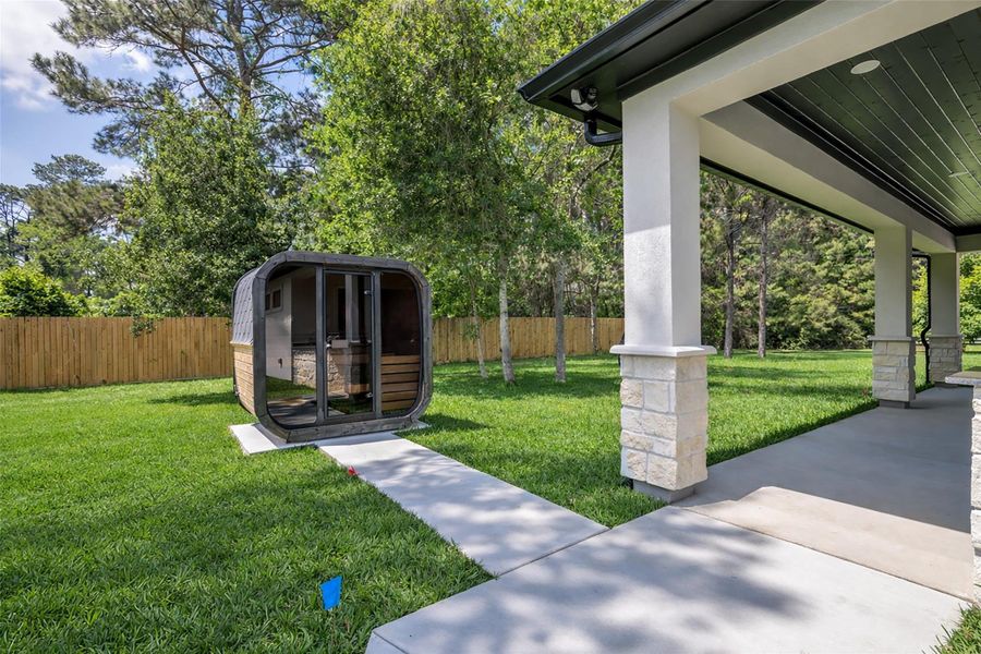 Exterior details and patio area of a home in , Tomball (Image 29).