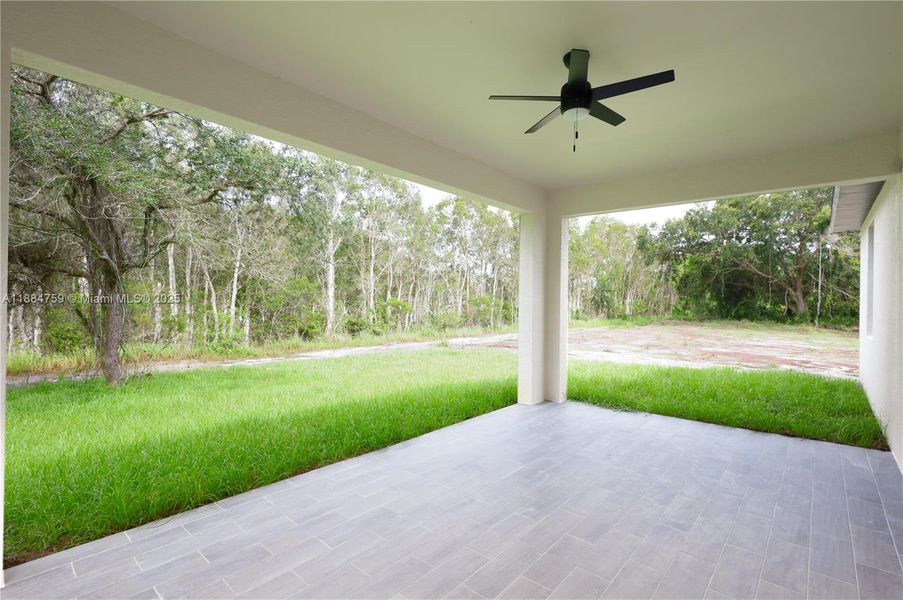 Image 20 of a home in .