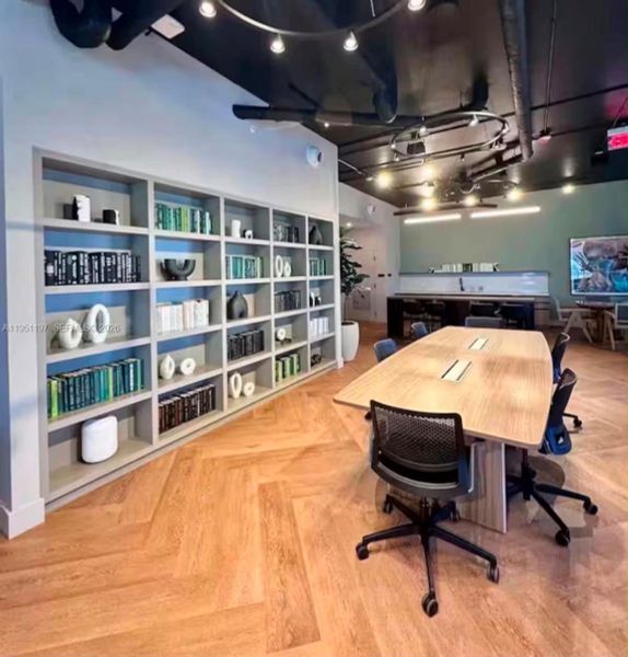 Community amenities in , Miami (Image 18). Community amenities in , Miami (Image 18).